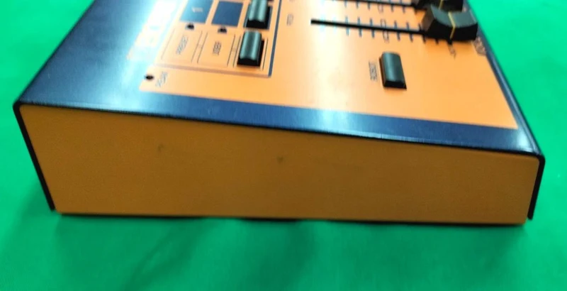 BOSS Vocal Effects VT-1