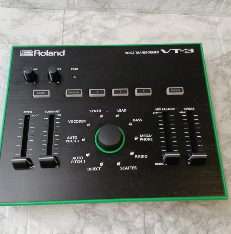 ROLAND Vocal Effects VT-3