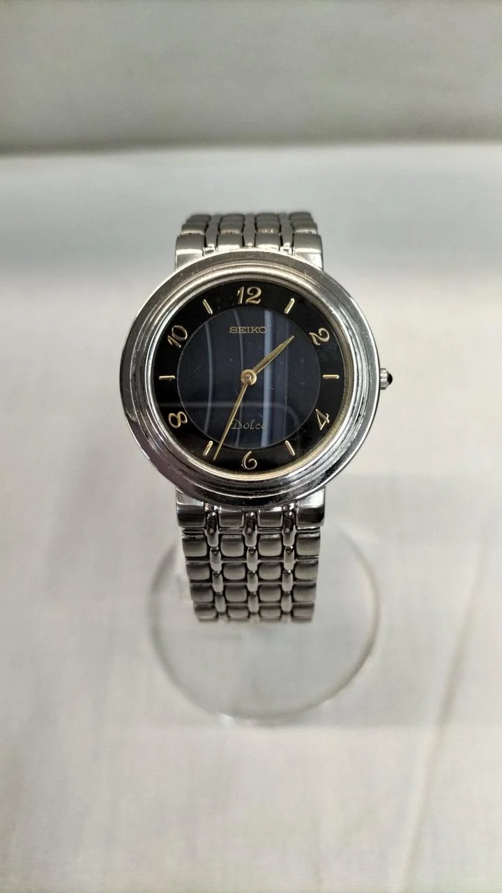 SEIKO Quarz-Armbanduhr DOLCE 8N40-6050 18KT Gravur *Lünette fehlt