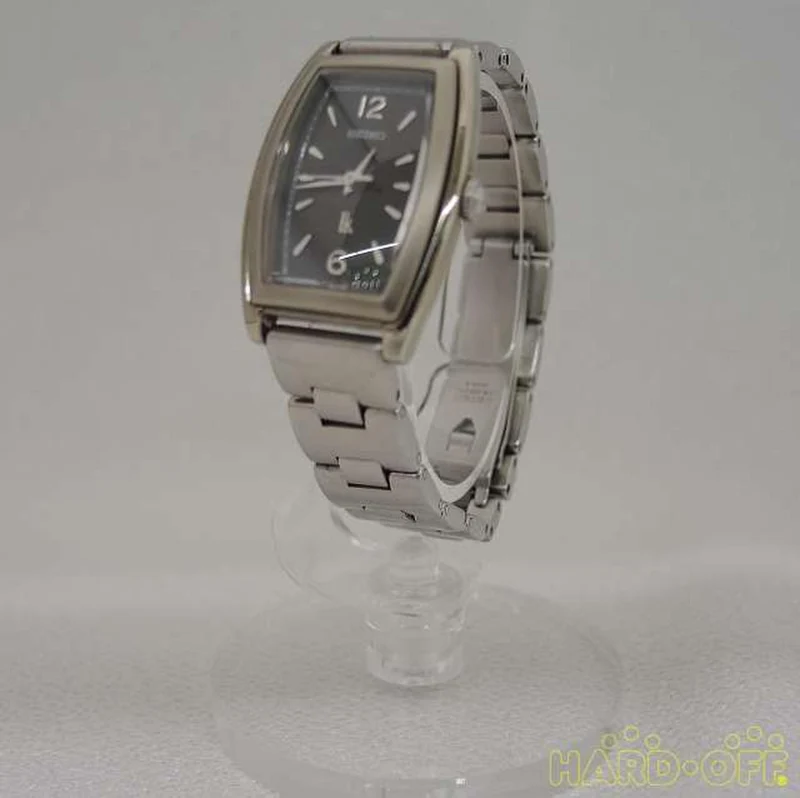 SEIKO Quarz-Analog-Armbanduhr 1F21-5D30