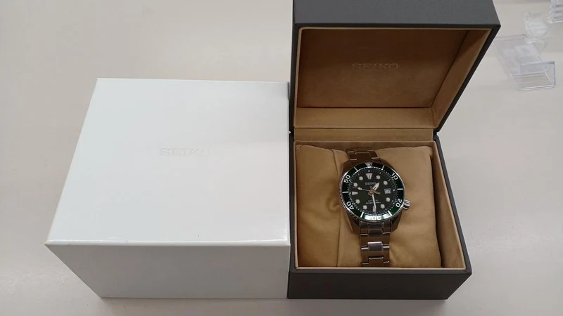 SEIKO PROSPEX SBDC081 Automatik, Grün × Silber, Zustand B