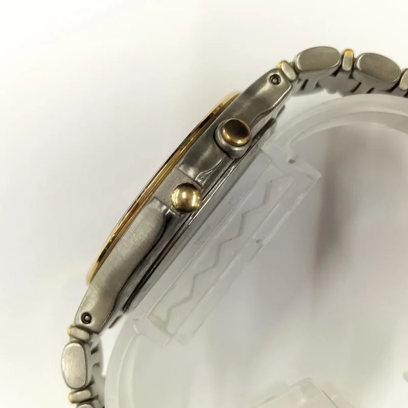 SEIKO Quartz 7F38-6040