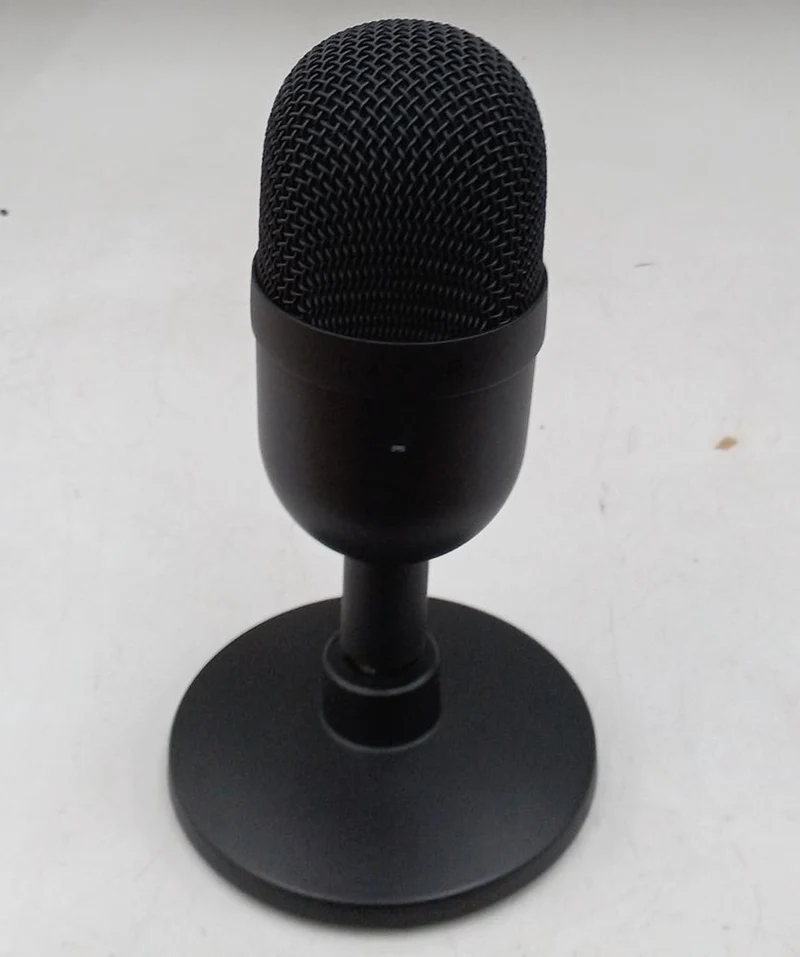 RAZER USB-Kondensatormikrofon RZ19-0345