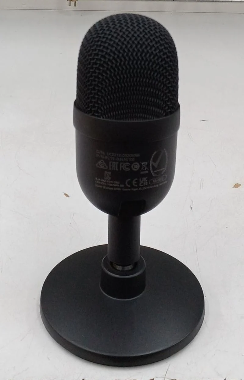 RAZER USB-Kondensatormikrofon RZ19-0345