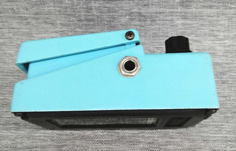 BOSS Effektpedal: CHORUS CE-2