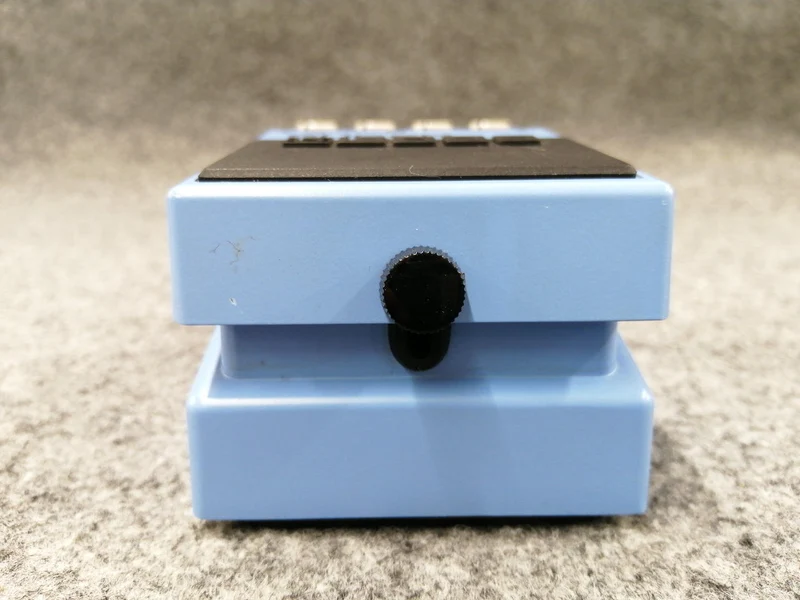 BOSS Effektpedal CH-1