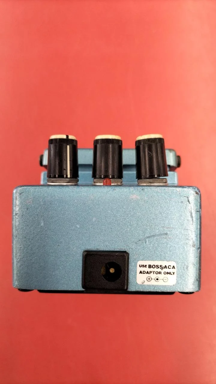 BOSS Effektpedal CE-3