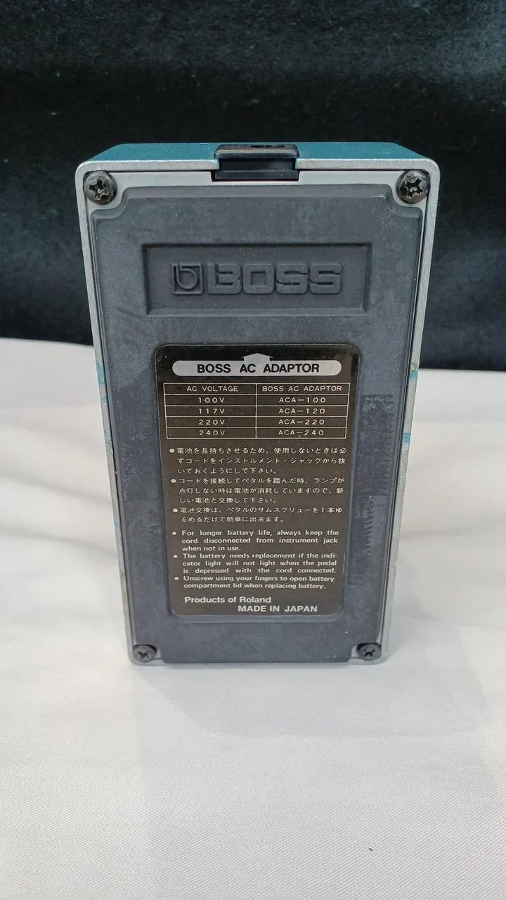 BOSS Effektpedal CE-3