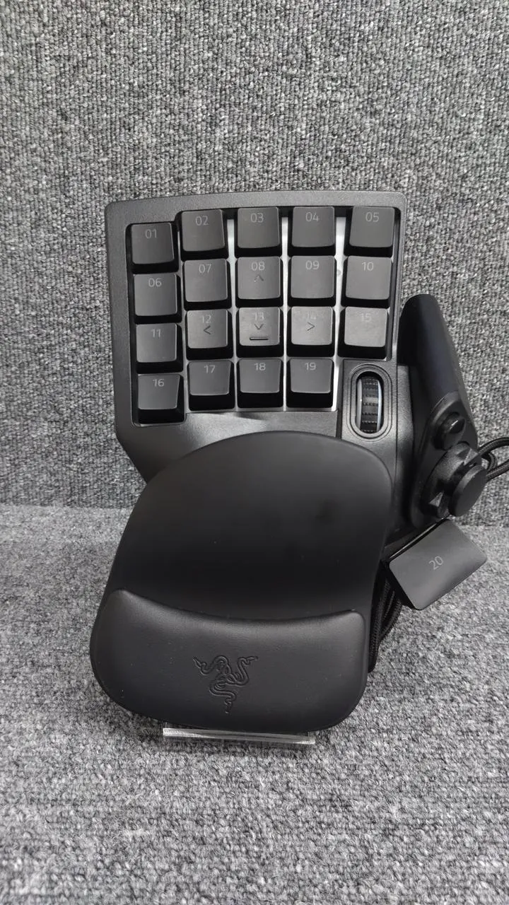 RAZER Gaming-Tastatur TARTARUS V2