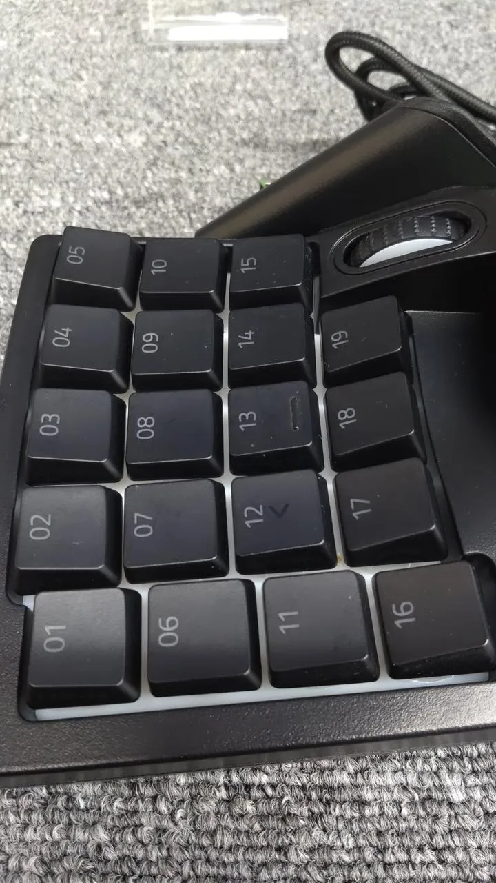 RAZER Gaming-Tastatur TARTARUS V2