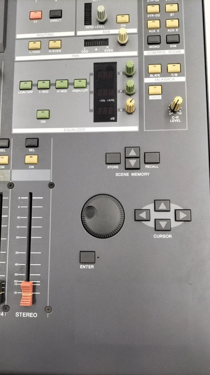 [SCHROTT] YAMAHA Digitalmixer O2R