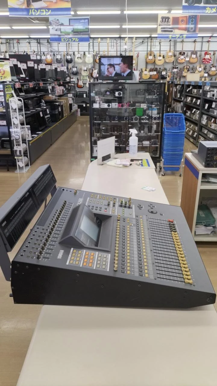 [SCHROTT] YAMAHA Digitalmixer O2R