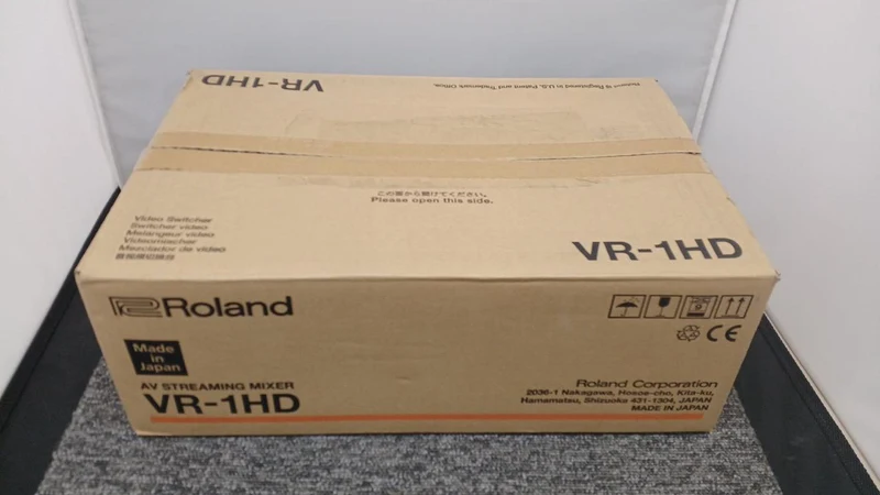 ROLAND Streaming Mixer VR-1HD