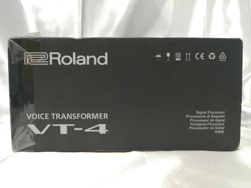 ROLAND Vocal Effects VT-4