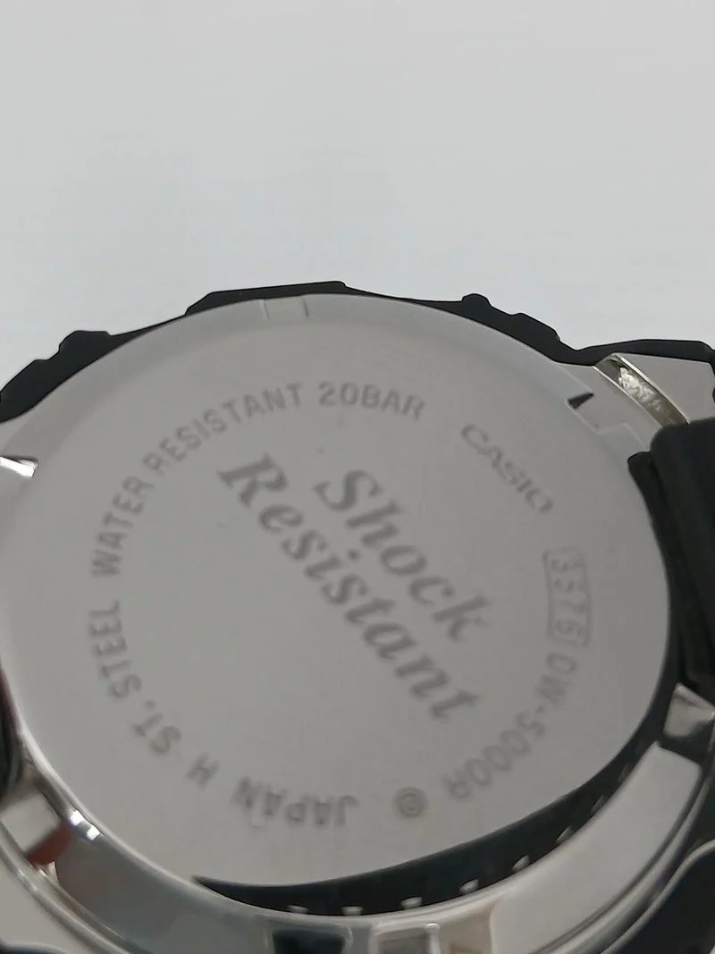 CASIO G-SHOCK DW-5000R