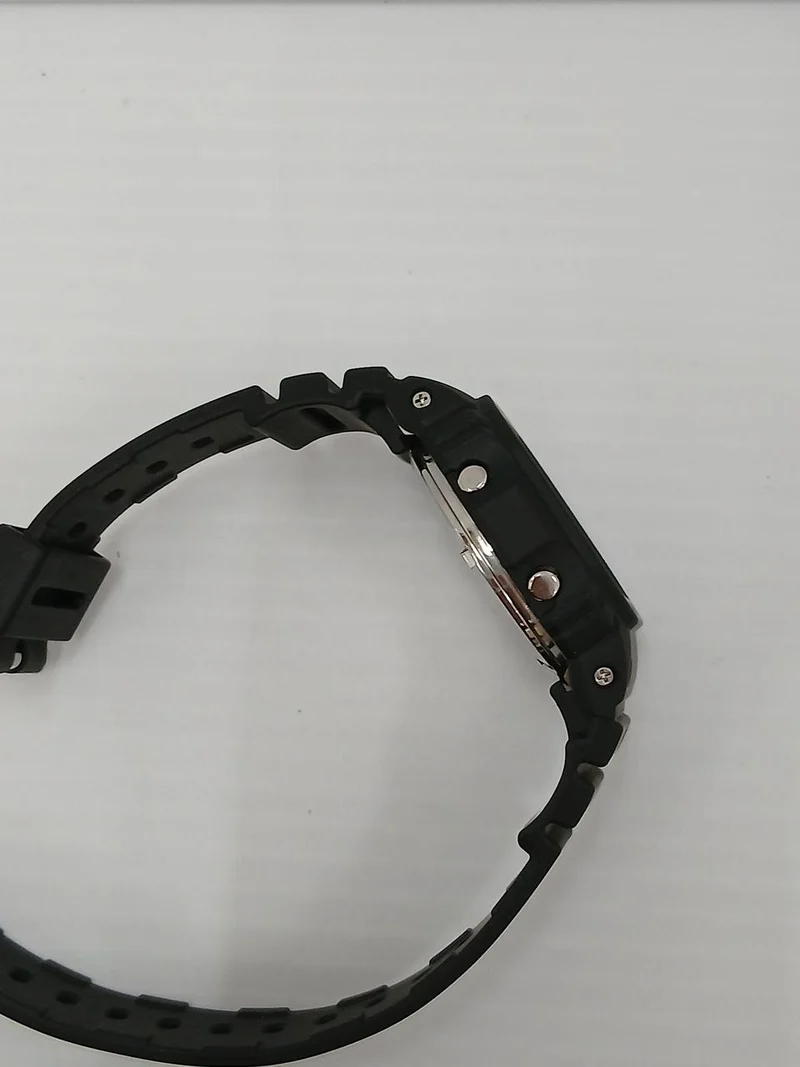 CASIO G-SHOCK DW-5000R