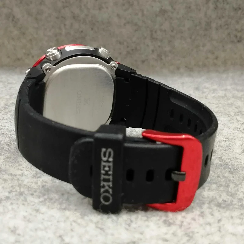 SEIKO Digitalarmbanduhr SBEM001 (S833-00A0)