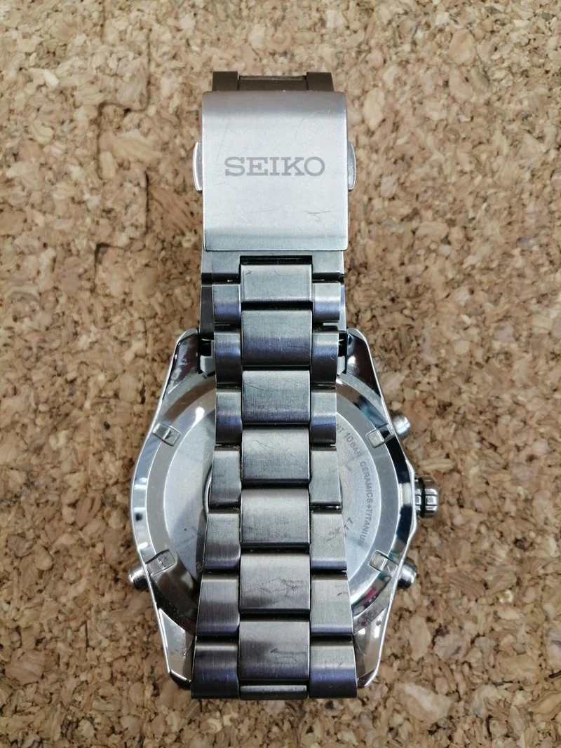 SEIKO Seiko Astron GPS Funkgesteuerte Solar-Armbanduhr SBXA005