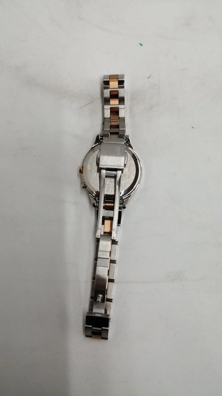 SEIKO Solar-Quarz-Armbanduhr 1B25-OAHO