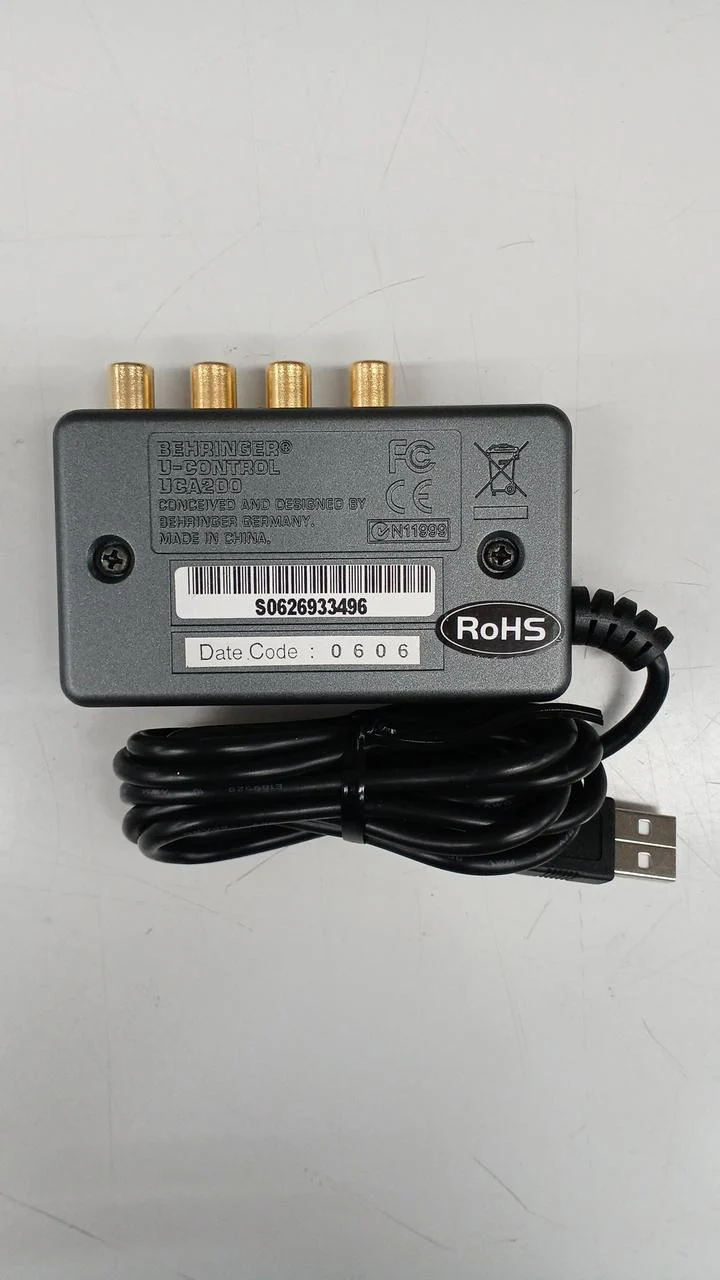 BEHRINGER USB-Audio-Interface UCA200