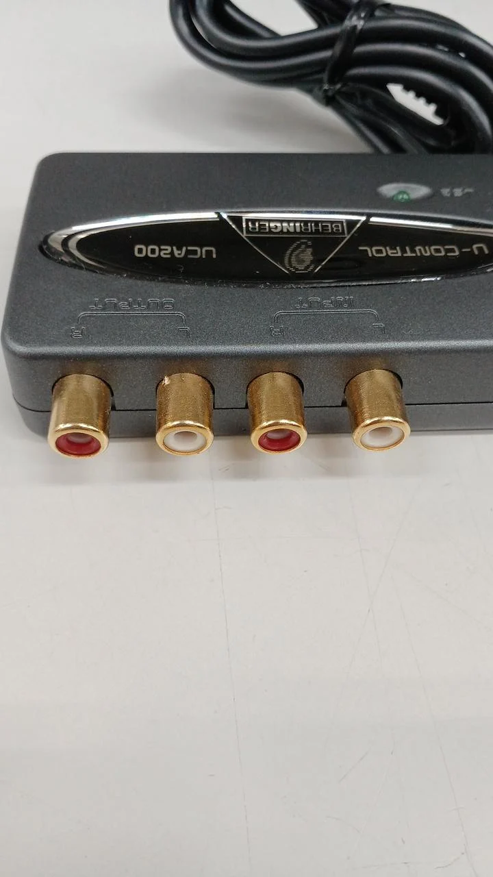 BEHRINGER USB-Audio-Interface UCA200