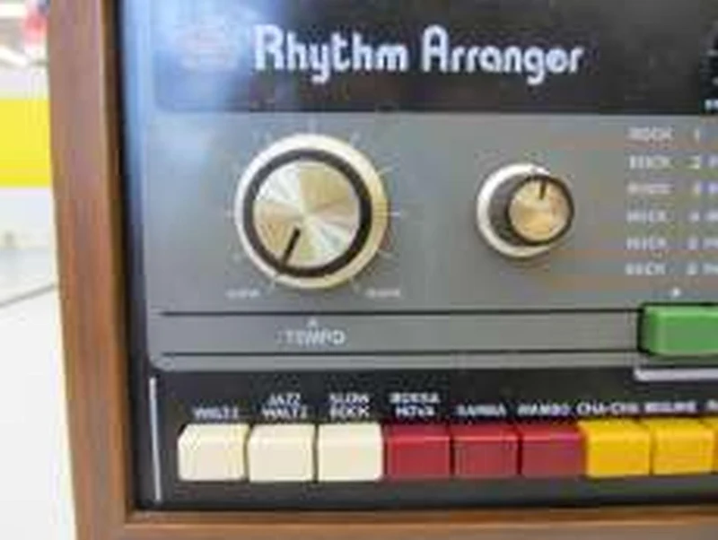 ROLAND Rhythmus-Arranger TR-66