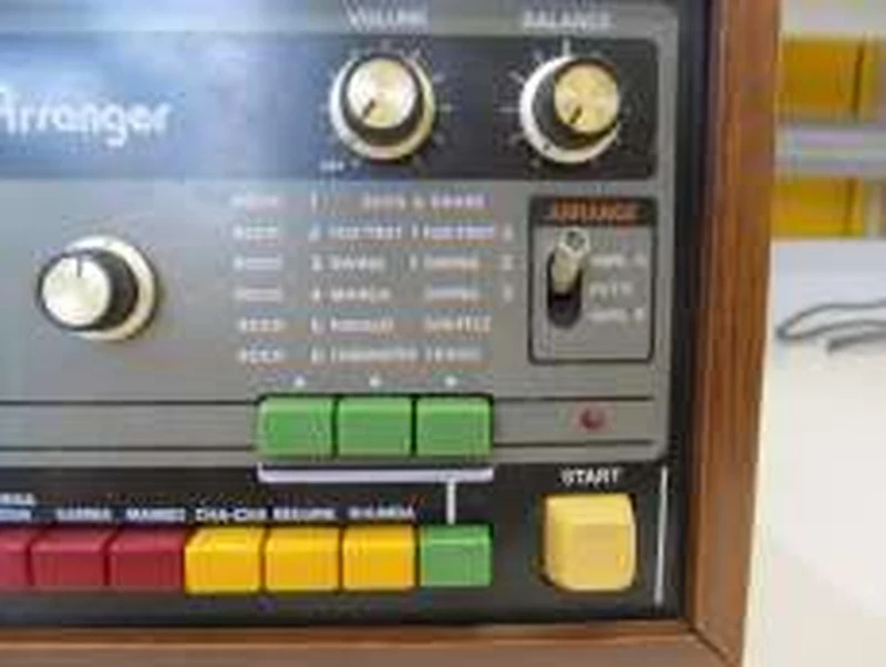 ROLAND Rhythmus-Arranger TR-66