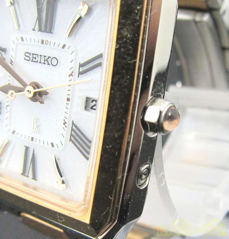 SEIKO Quarz-Analog-Armbanduhr ohne Box 1B22-0CF0