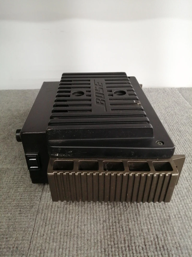 BOSE Endstufe 2705MX