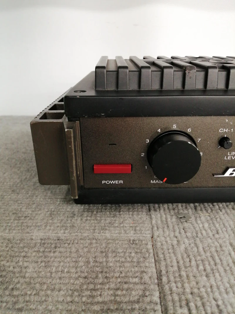 BOSE Endstufe 2705MX