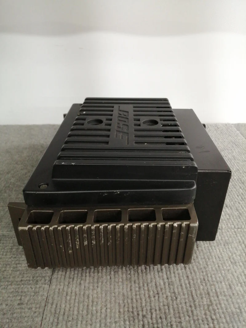 BOSE Endstufe 2705MX