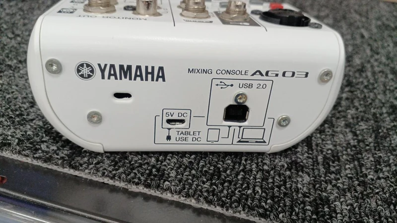 YAMAHA Audio-Interface AG03
