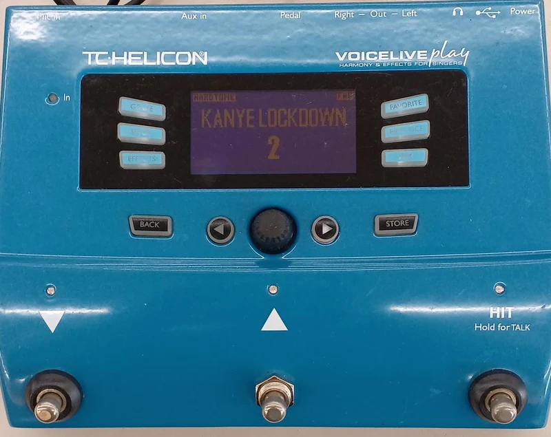 TC-HELICON Vocal Effects Pedal VOICELIVE PLAY