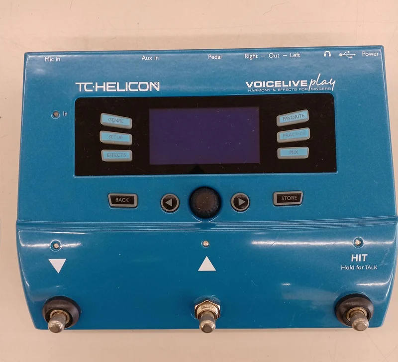 TC-HELICON Vocal Effects Pedal VOICELIVE PLAY