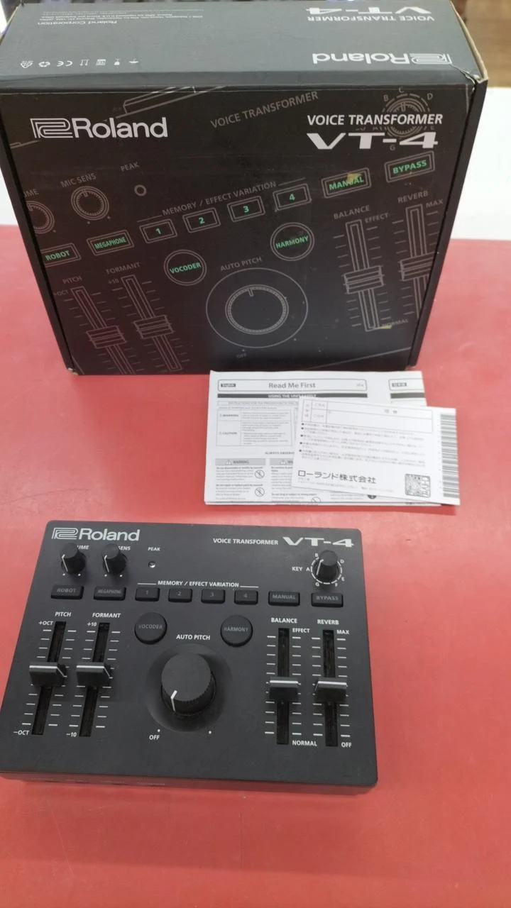ROLAND Voice Transformers VT-4