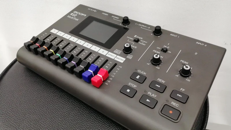 ZOOM Digital MTR R12