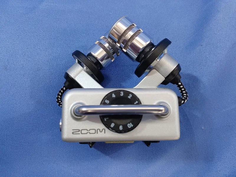 [SCHROTT] ZOOM *Schrott, Funktion nicht geprüft XYH-5