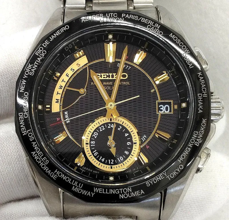 SEIKO Solar-Funkarmbanduhr 8B53-0AG0