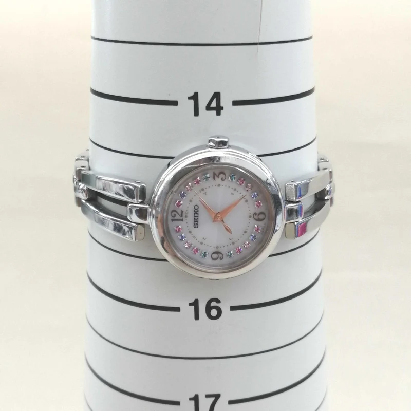 SEIKO Funkgesteuerte Solar-Armbanduhr 1B21-0AC0