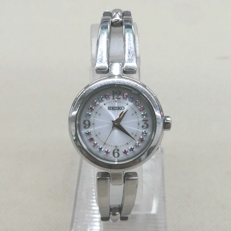 SEIKO Funkgesteuerte Solar-Armbanduhr 1B21-0AC0