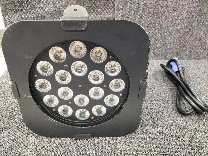 ADJ LED Perlite 18P HEX