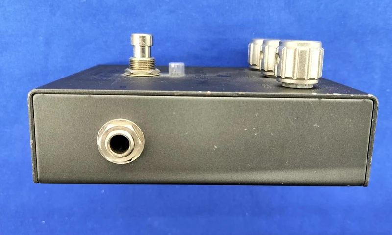 FREE THE TONE Effektpedal SS-1V