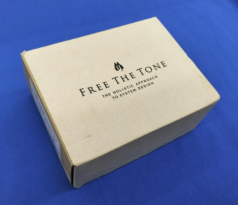 FREE THE TONE Effektpedal SS-1V