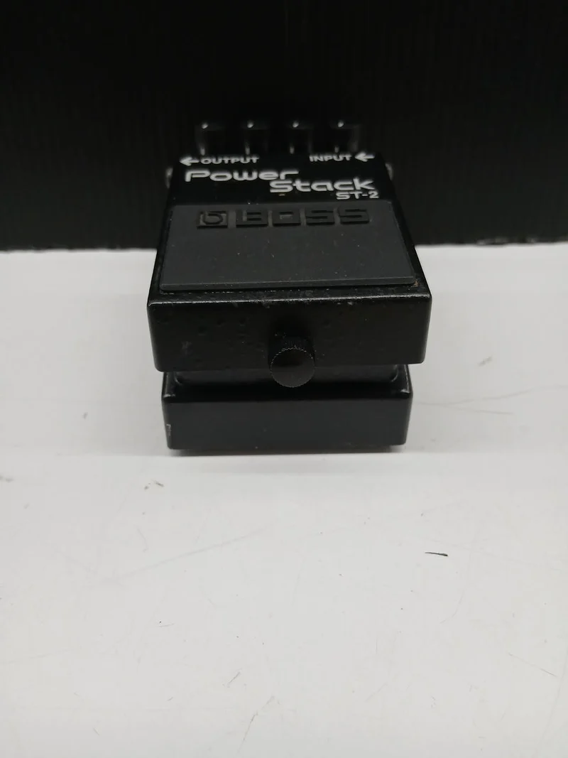 BOSS Effektpedal ST-2