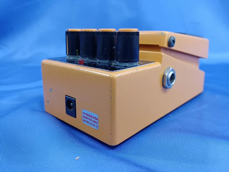 BOSS Distortion Effects DS-2