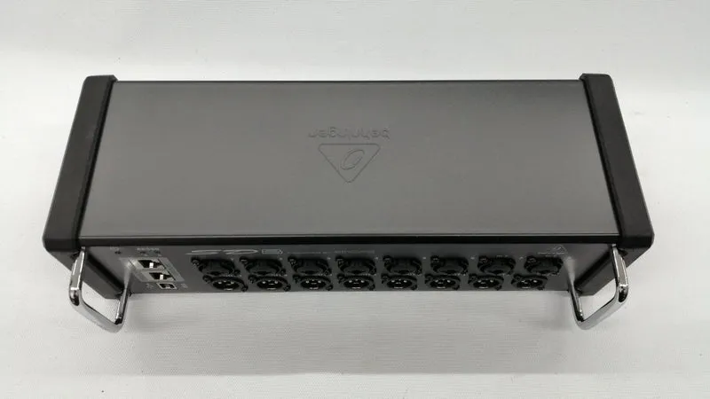 BEHRINGER Stage Box SD8