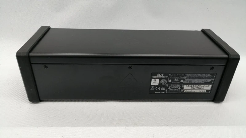 BEHRINGER Stage Box SD8