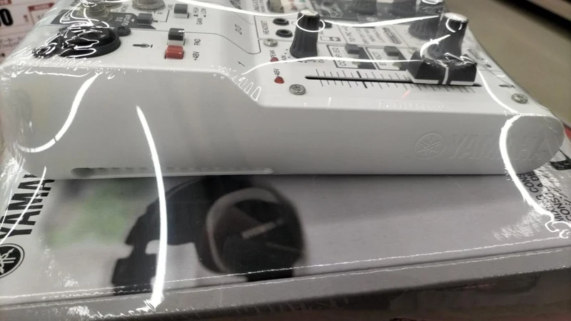 YAMAHA Audio-Interface AG03