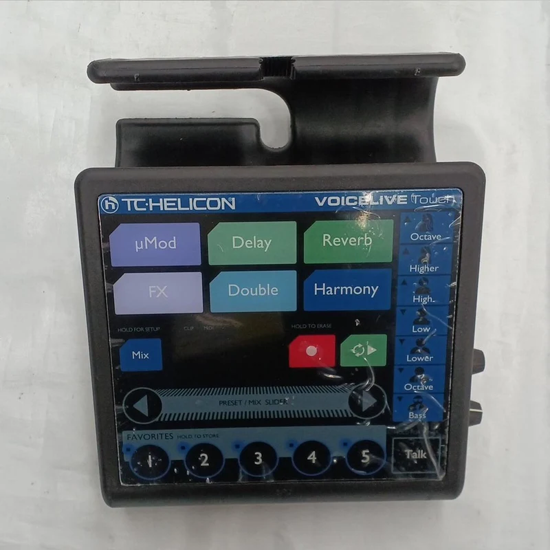 TC-HELICON Vocal Effects Pedal VOICELIVE TOUCH
