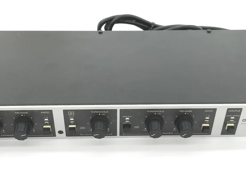BEHRINGER Noise Gate DENOISER SNR202